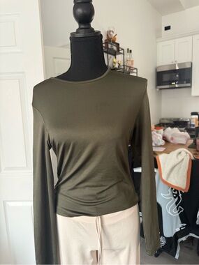 SHEIN Olive Green Long-Sleeve Crewneck Top